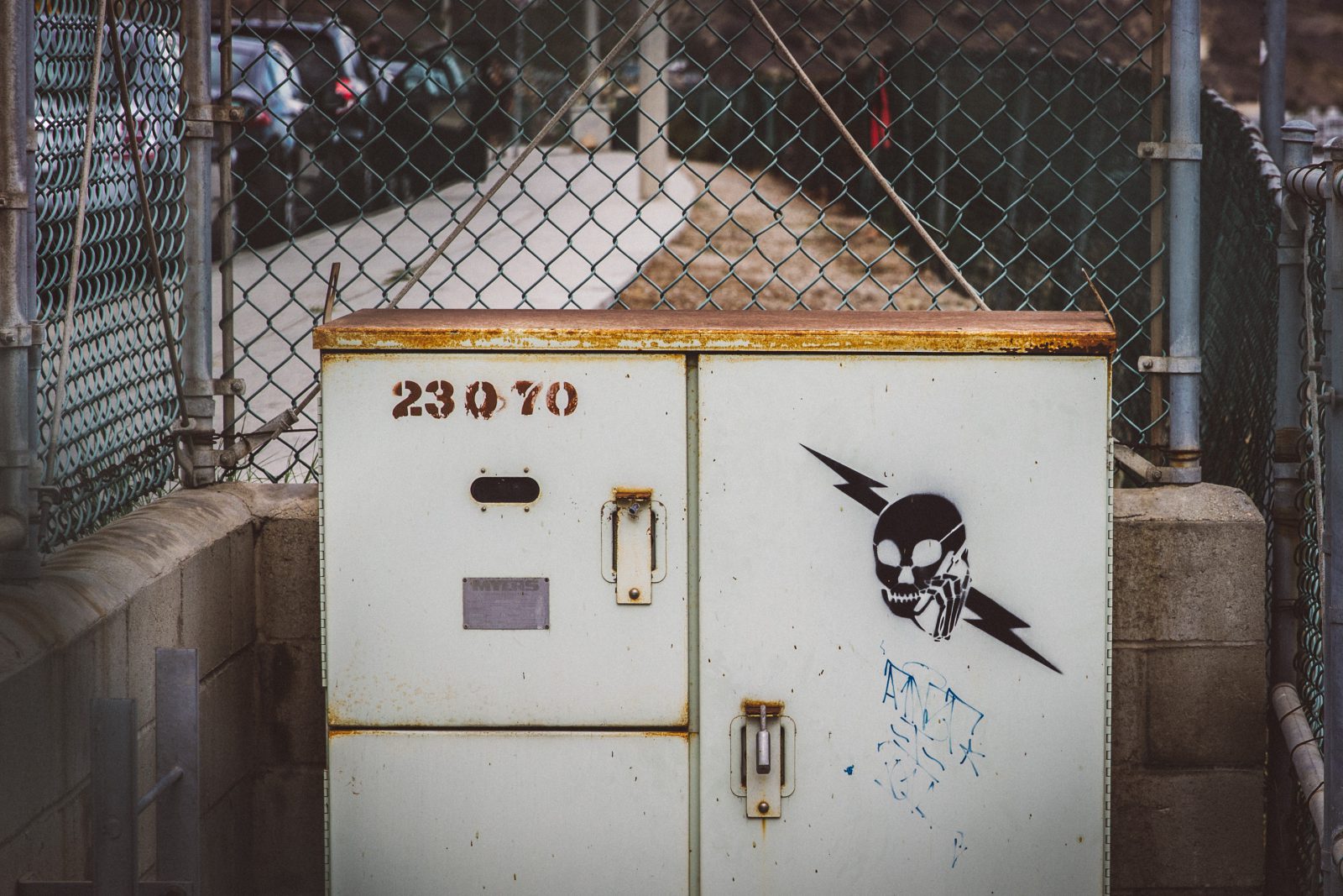 electrical box graffiti